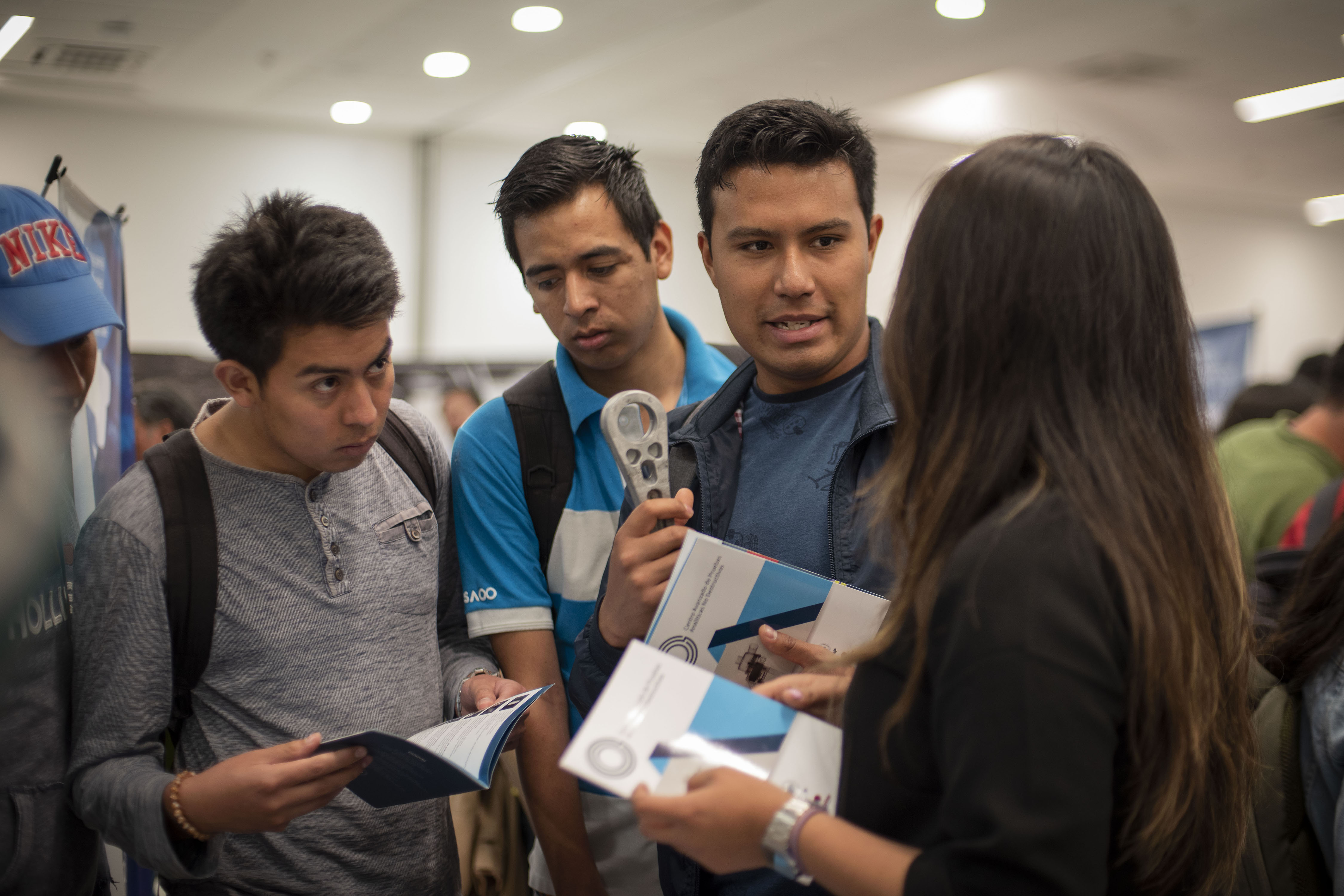 Realizan Tercer Encuentro de Emprendimiento en el Servicio